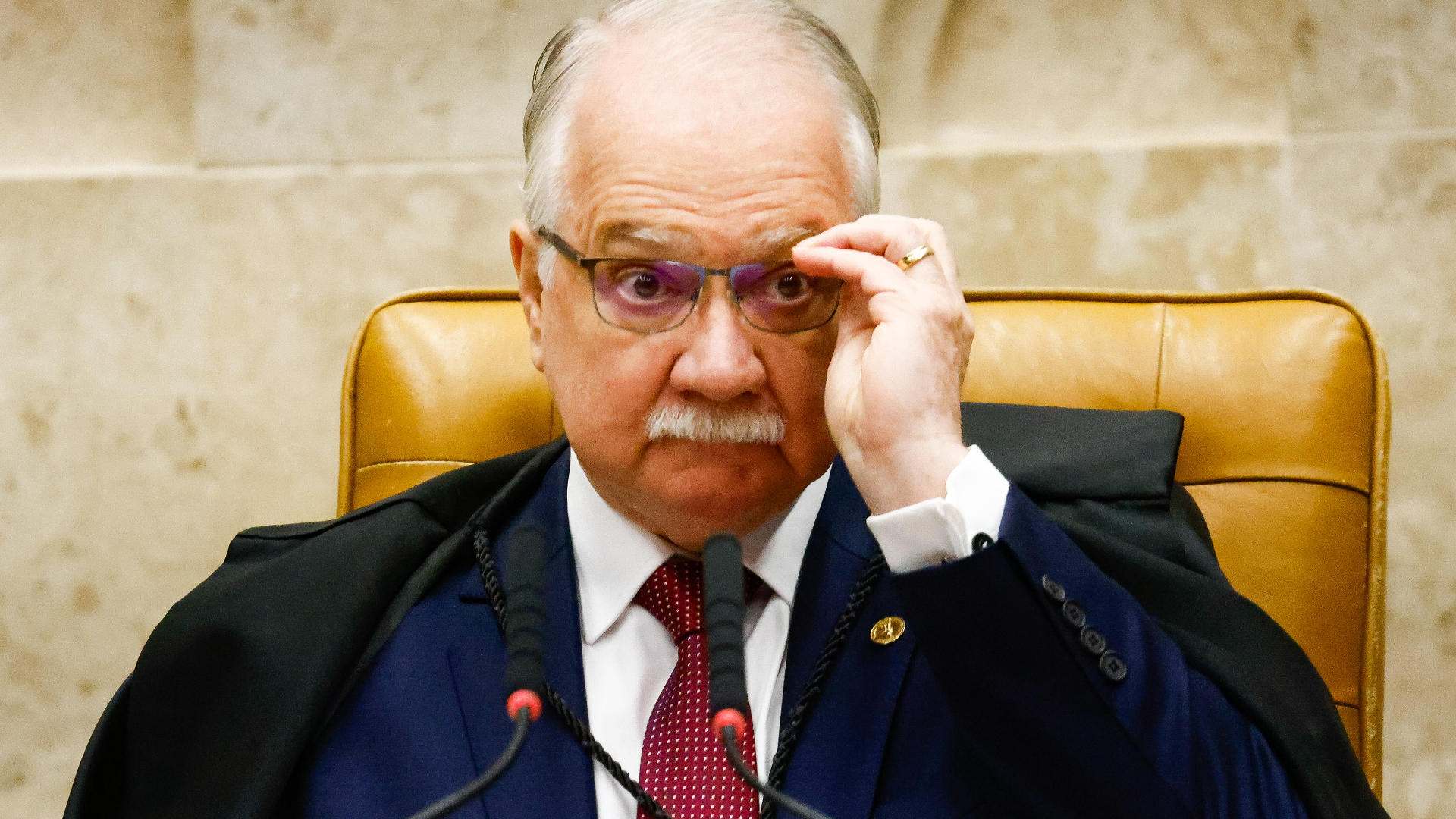 'Cargo não confere privilégio', diz Fachin após PF mostrar elo entre Moraes  e Vorcaro